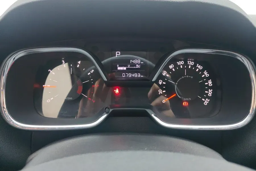 2018 Citroen C4 C-Quatre 1.2T 136HP L3 6AT,autocango,china used car exporter,china ev exporter,chinese used car exporter,chinese used ev exporter