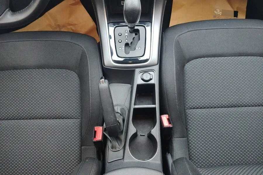 2018 Citroen C4 C-Quatre 1.2T 136HP L3 6AT,autocango,china used car exporter,china ev exporter,chinese used car exporter,chinese used ev exporter