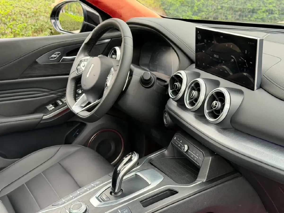 2020 WEY VV5 1.5T 171HP L4 7DCT,autocango,china used car exporter,china ev exporter,chinese used car exporter,chinese used ev exporter