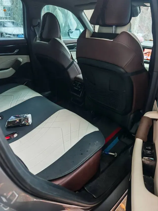 2024 Geely Monjaro 2.0T 238HP L4 8AT,autocango,china used car exporter,china ev exporter,chinese used car exporter,chinese used ev exporter