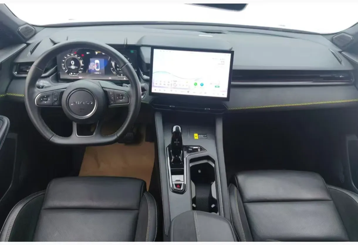 2023 LYNK&CO 03 2.0T 254HP L4 7DCT,autocango,china used car exporter,china ev exporter,chinese used car exporter,chinese used ev exporter