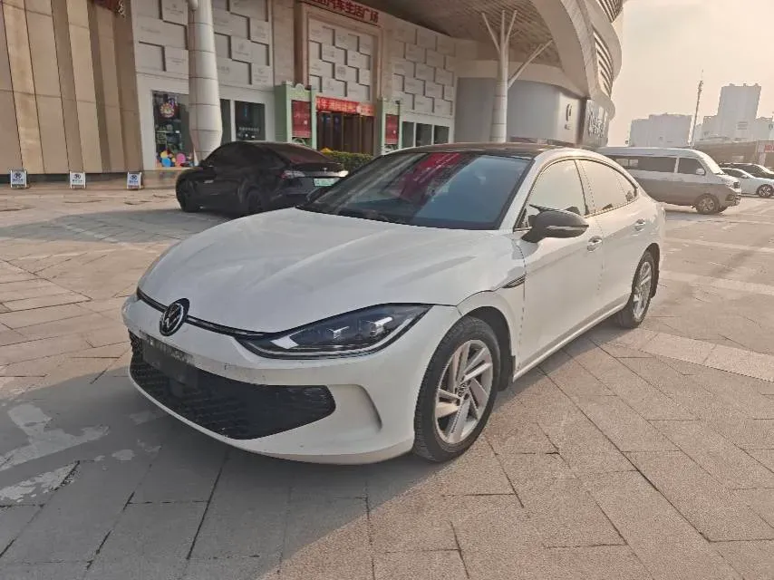 2022 Jetour DASHING i-DM 1.5T 156HP L4 3DHT PHEV 19.27KWH,autocango,china used car exporter,china ev exporter,chinese used car exporter,chinese used ev exporter