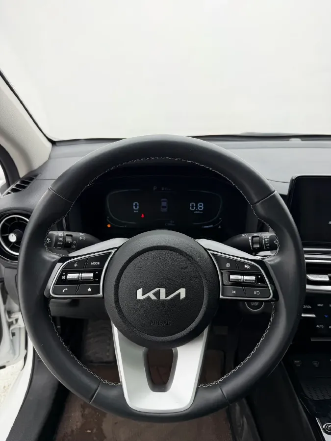 2023 Kia K3 1.5L 115HP L4 CVT,autocango,china used car exporter,china ev exporter,chinese used car exporter,chinese used ev exporter