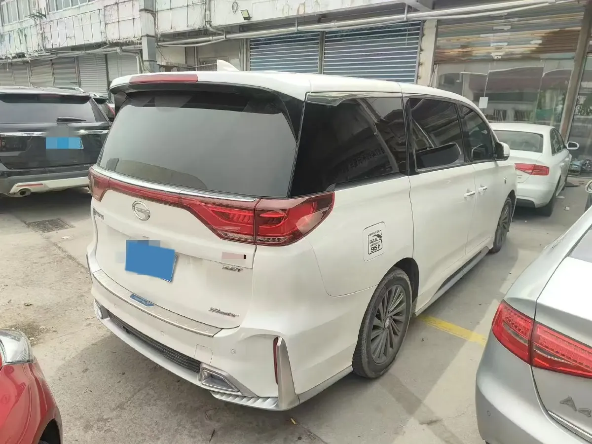 2021 GAC Trumpchi M8 2.0T 252HP L4 8AT,autocango,china used car exporter,china ev exporter,chinese used car exporter,chinese used ev exporter