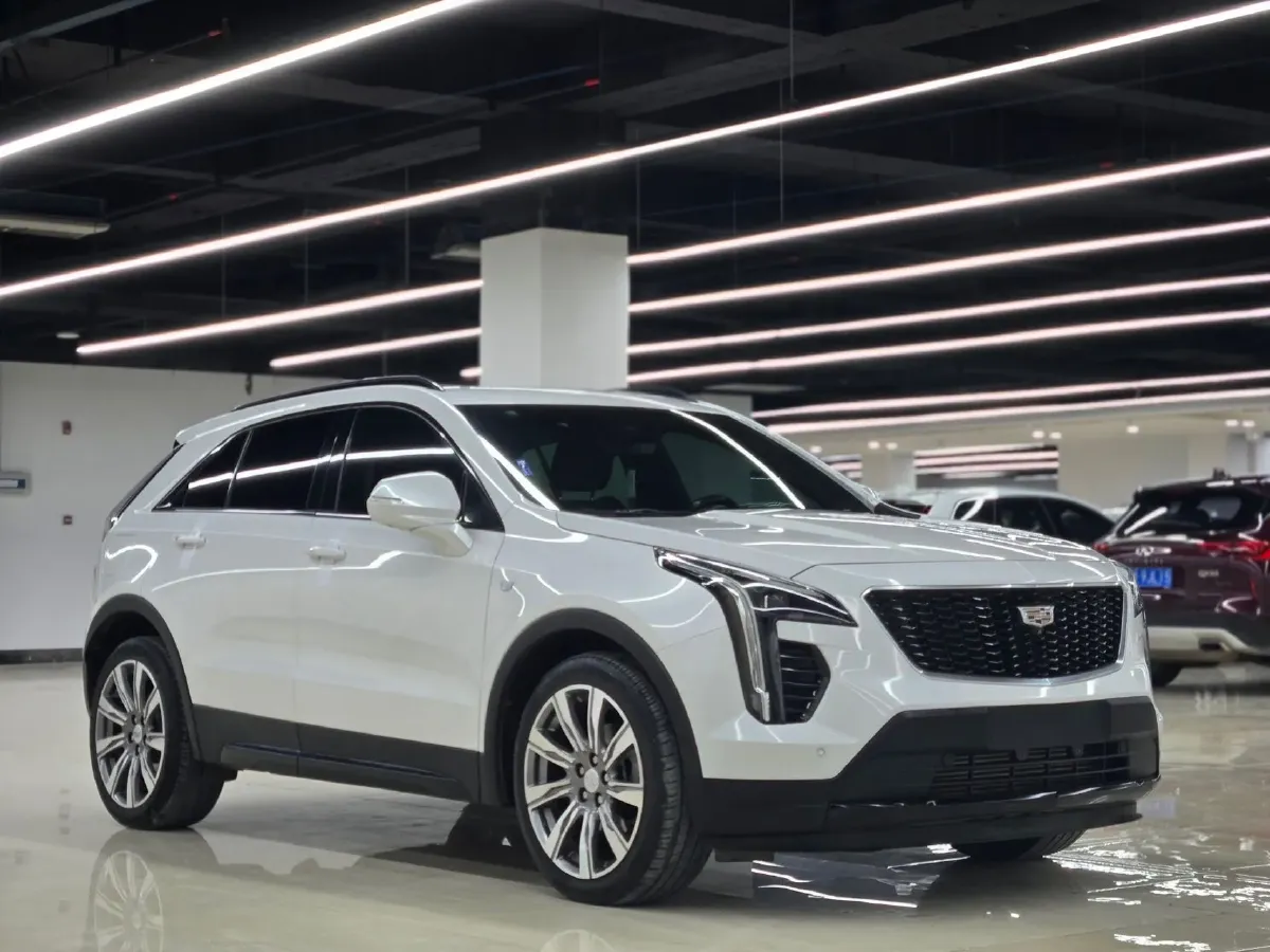2020 Cadillac XT4 2.0T 241HP L4 9AT,autocango,china used car exporter,china ev exporter,chinese used car exporter,chinese used ev exporter