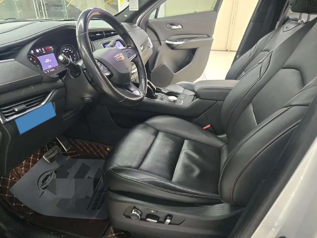 2020 Cadillac XT4 2.0T 241HP L4 9AT,autocango,china used car exporter,china ev exporter,chinese used car exporter,chinese used ev exporter