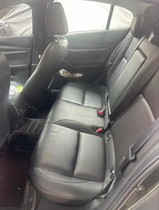 2022 Mazda 3 Axela 2.0L 158HP L4 6AT,autocango,china used car exporter,china ev exporter,chinese used car exporter,chinese used ev exporter