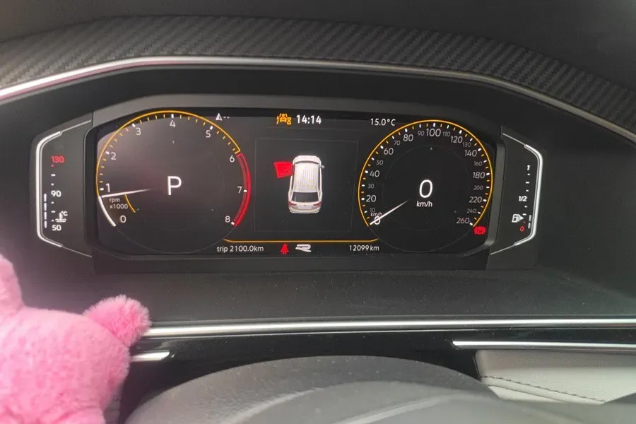 2024 Volkswagen Tiguan L 2.0T 186HP L4 7DCT,autocango,china used car exporter,china ev exporter,chinese used car exporter,chinese used ev exporter