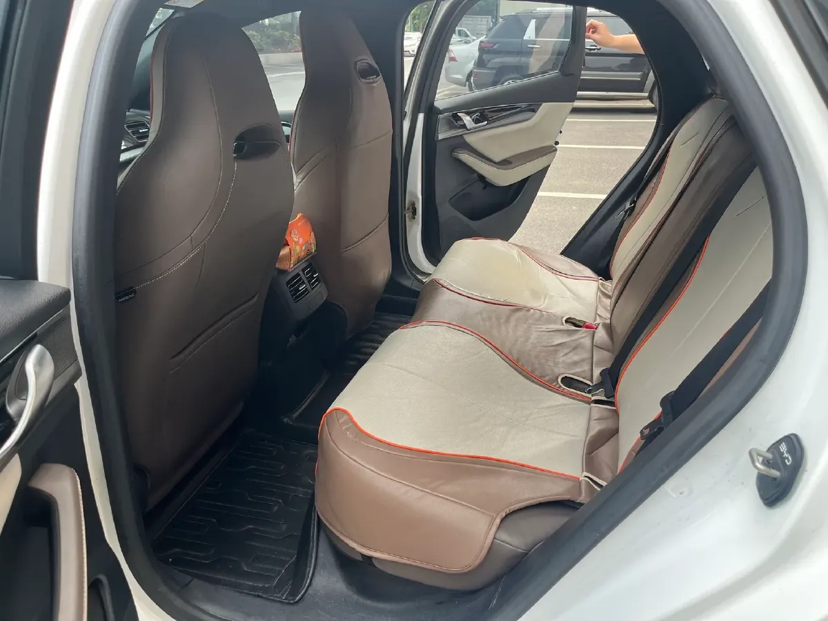 2023 BYD Qin Plus BEV 57.6KWH,autocango,china used car exporter,china ev exporter,chinese used car exporter,chinese used ev exporter