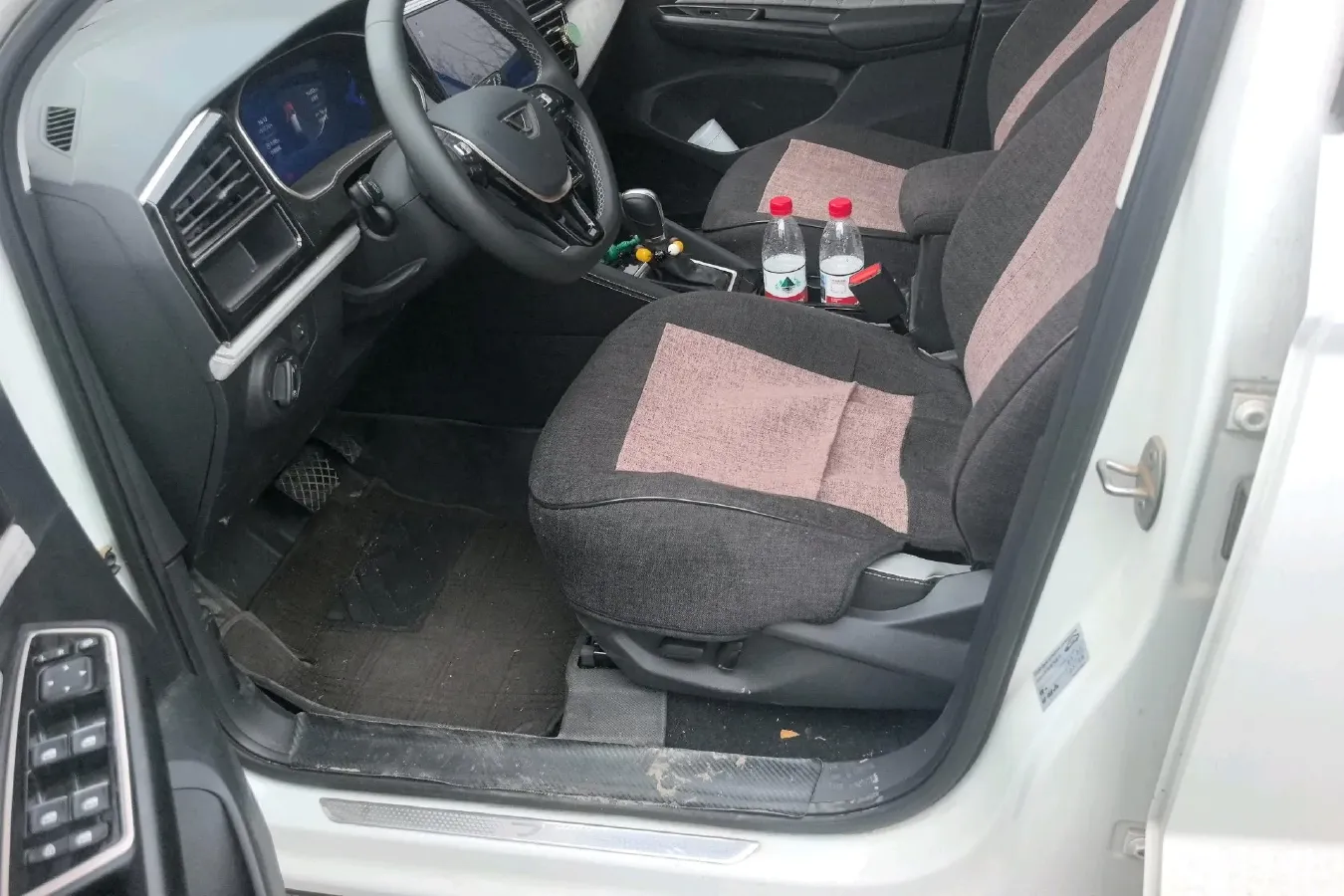 2023 Jetta VS7 1.4T 150HP L4 6AT,autocango,china used car exporter,china ev exporter,chinese used car exporter,chinese used ev exporter