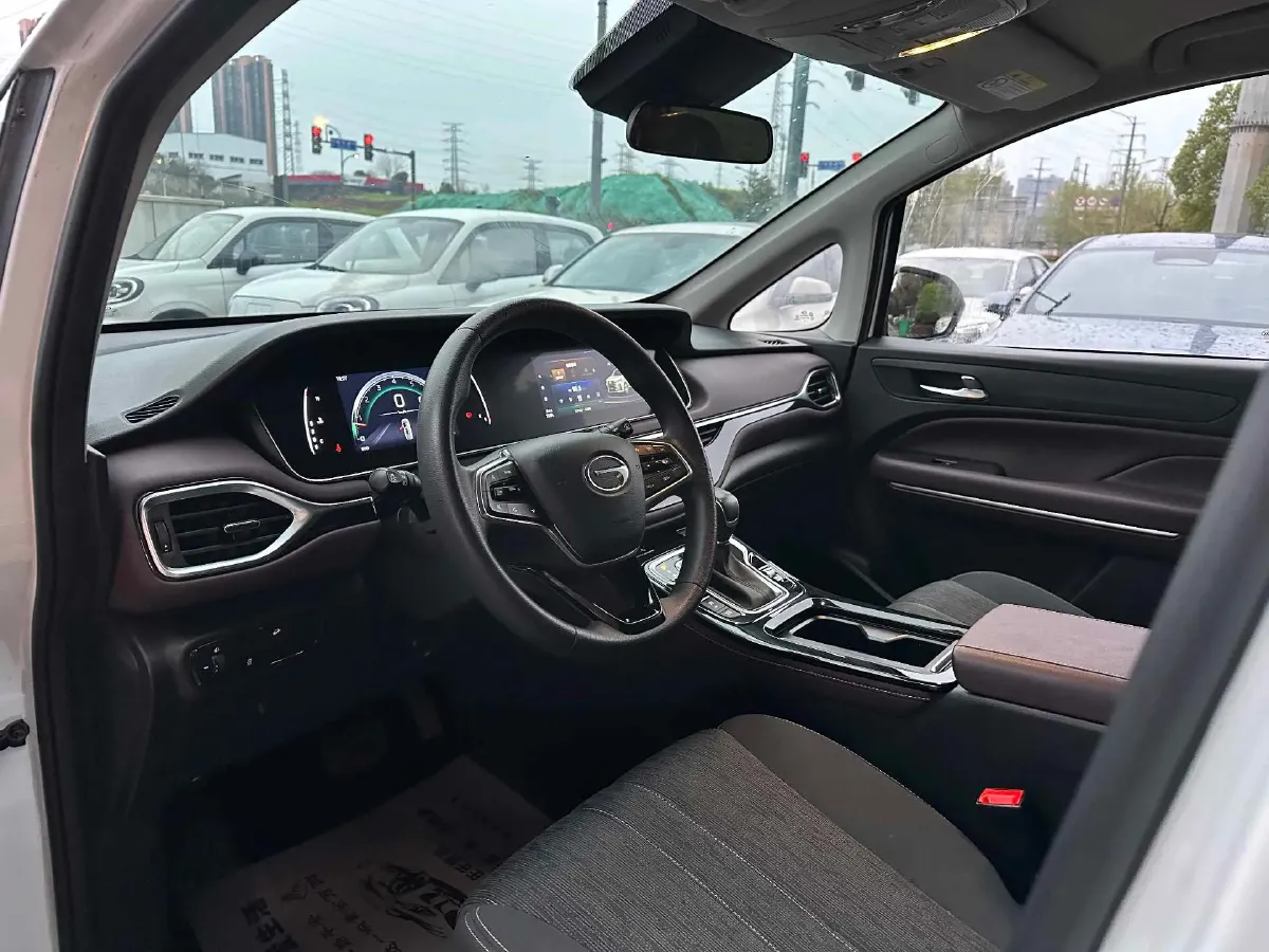 2023 GAC Trumpchi M6 1.5T 177HP L4 7DCT,autocango,china used car exporter,china ev exporter,chinese used car exporter,chinese used ev exporter