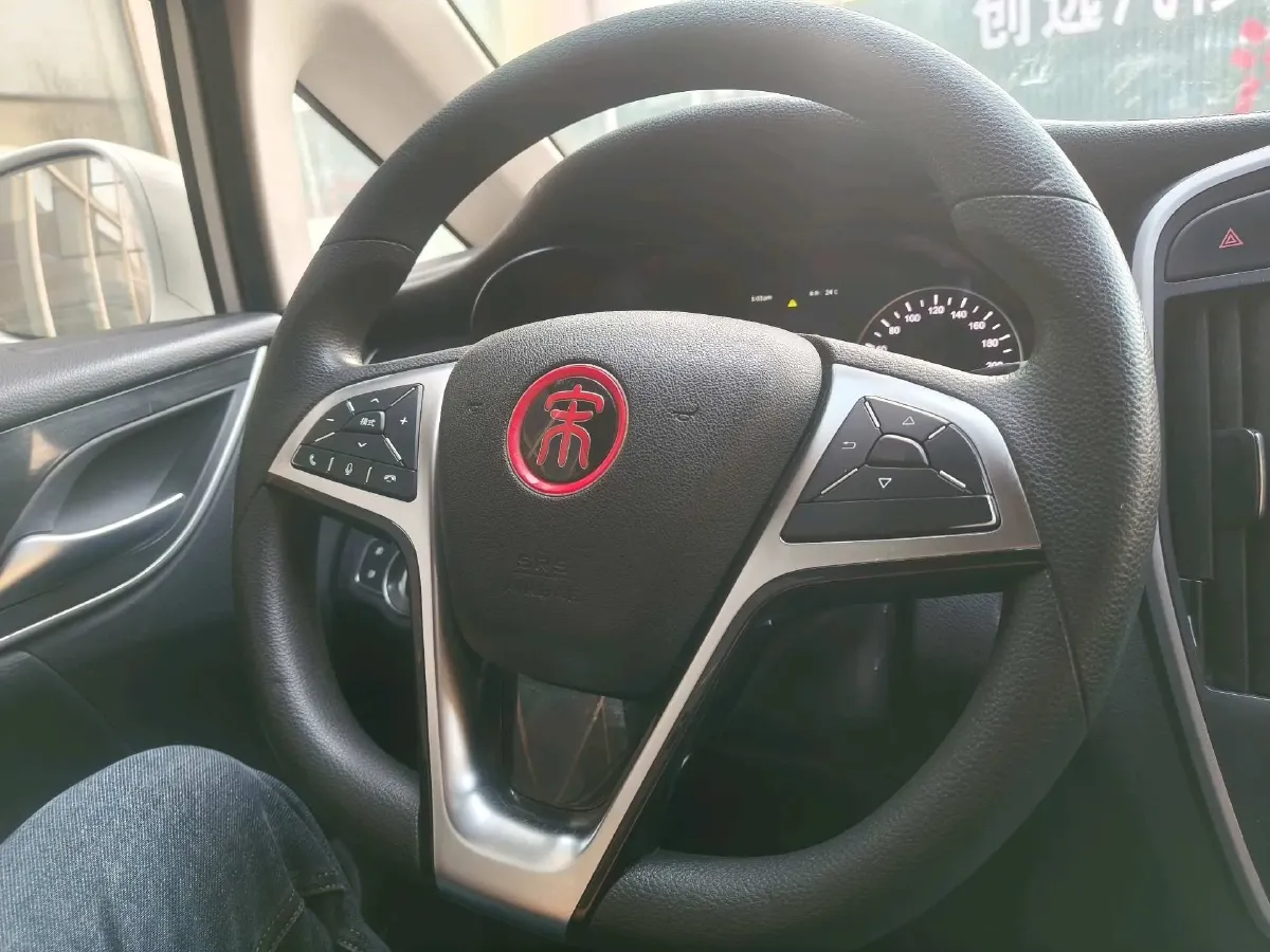 2018 BYD Song MAX 1.5T 154HP L4 6MT,autocango,china used car exporter,china ev exporter,chinese used car exporter,chinese used ev exporter