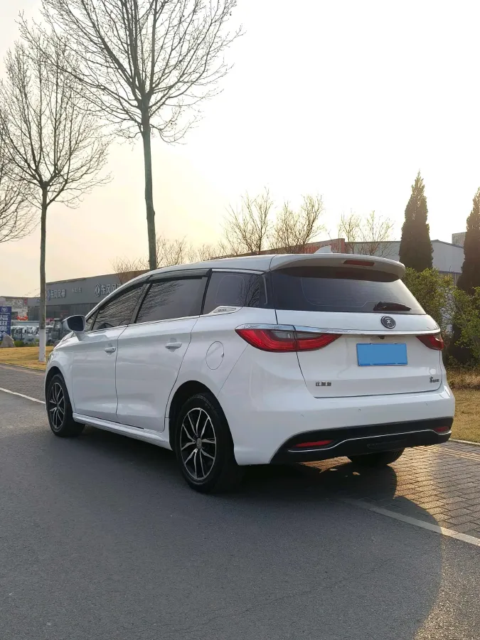 2018 BYD Song MAX 1.5T 154HP L4 6MT,autocango,china used car exporter,china ev exporter,chinese used car exporter,chinese used ev exporter