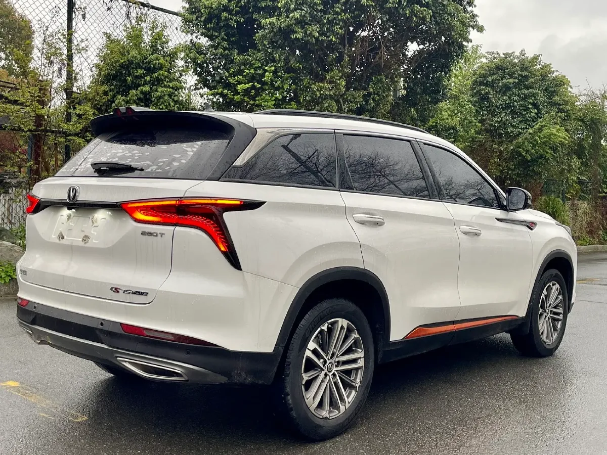 2021 ChangAn CS75 Plus 1.5T 178HP L4 6AT,autocango,china used car exporter,china ev exporter,chinese used car exporter,chinese used ev exporter