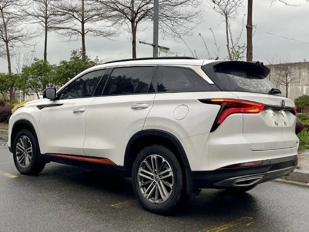 2021 ChangAn CS75 Plus 1.5T 178HP L4 6AT,autocango,china used car exporter,china ev exporter,chinese used car exporter,chinese used ev exporter