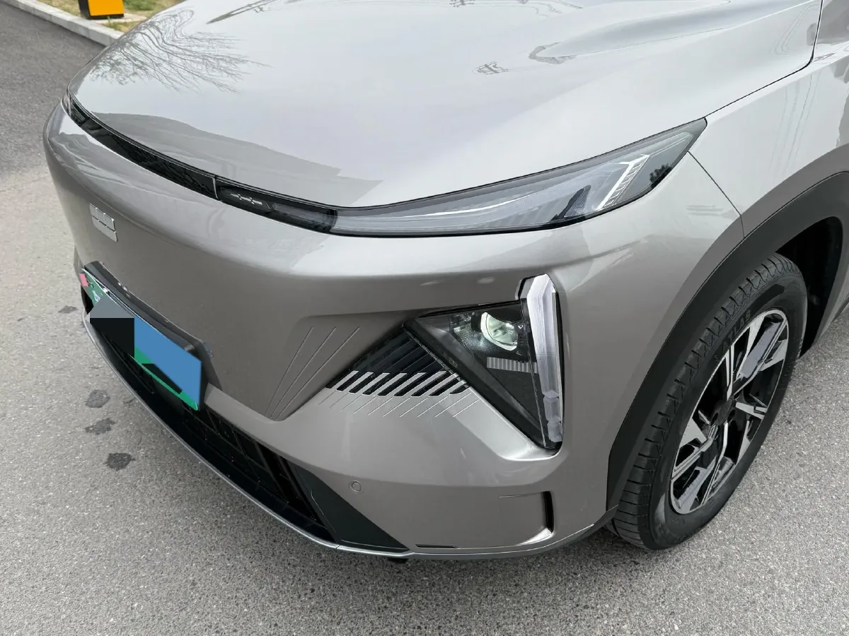 2024 Geely Galaxy L7 1.5T 163HP L4 3DHT PHEV 9.11KWH,autocango,china used car exporter,china ev exporter,chinese used car exporter,chinese used ev exporter