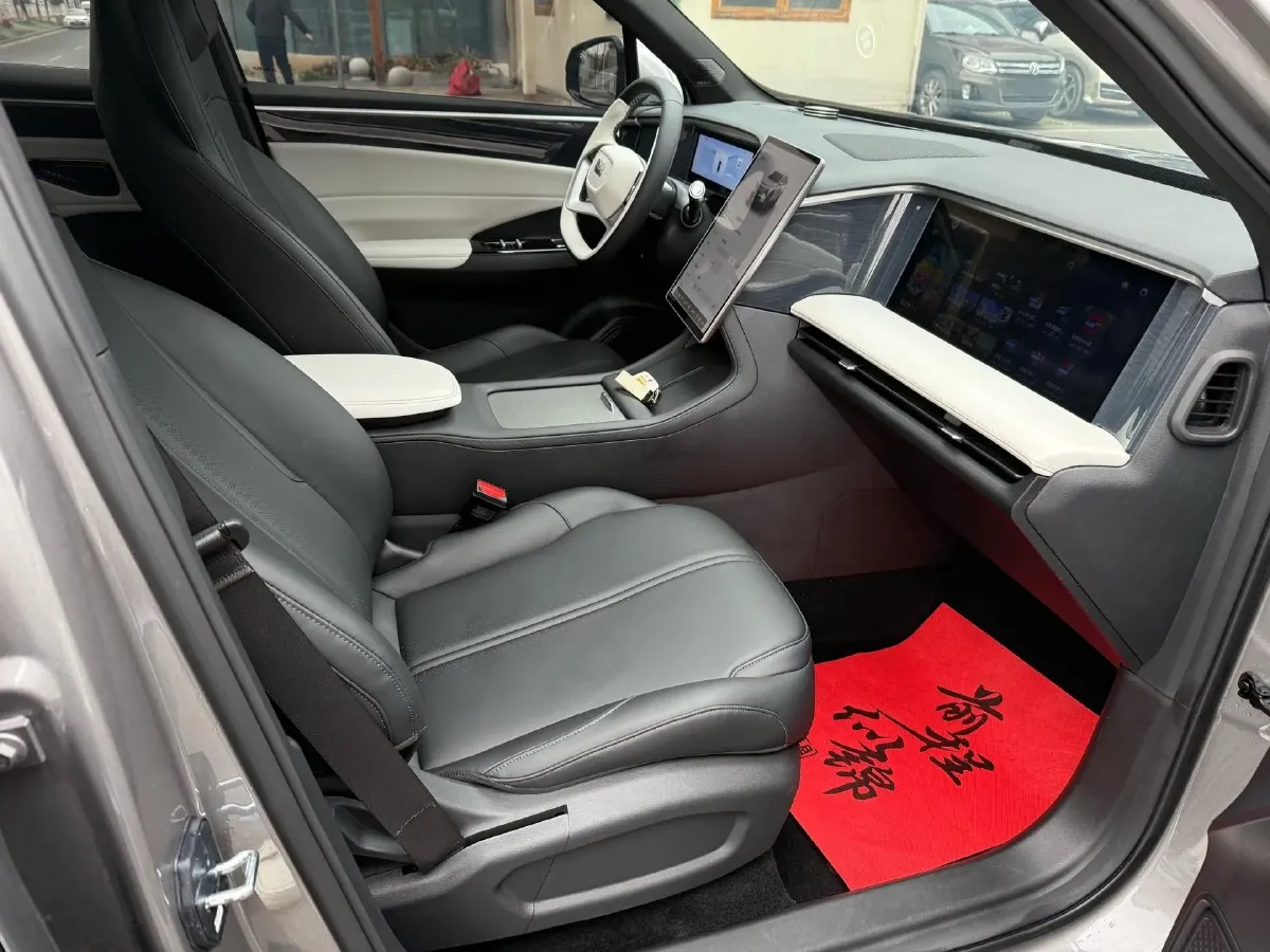 2024 Geely Galaxy L7 1.5T 163HP L4 3DHT PHEV 9.11KWH,autocango,china used car exporter,china ev exporter,chinese used car exporter,chinese used ev exporter