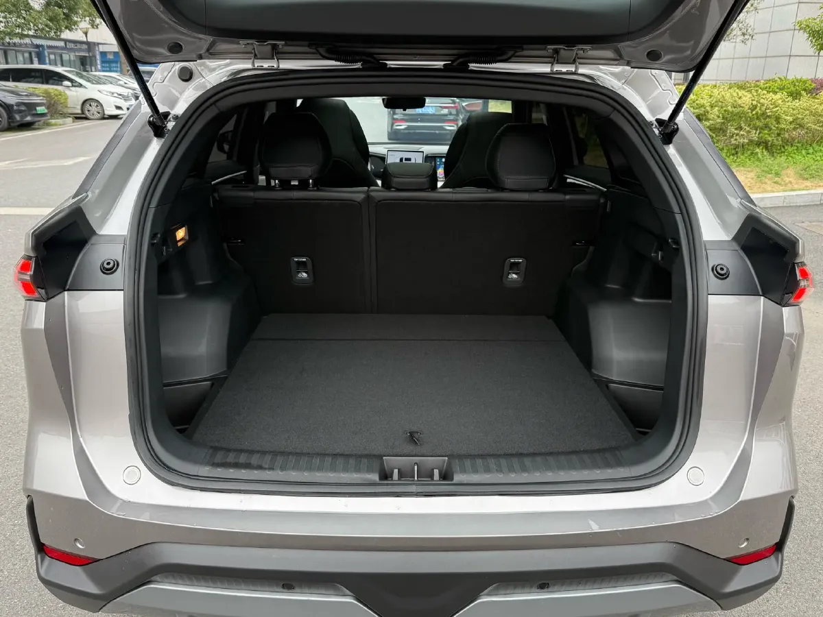 2024 Geely Galaxy L7 1.5T 163HP L4 3DHT PHEV 9.11KWH,autocango,china used car exporter,china ev exporter,chinese used car exporter,chinese used ev exporter