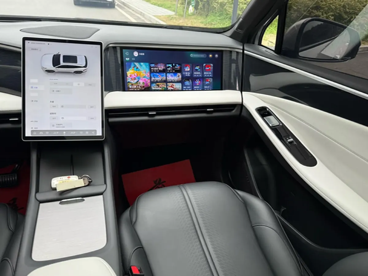 2024 Geely Galaxy L7 1.5T 163HP L4 3DHT PHEV 9.11KWH,autocango,china used car exporter,china ev exporter,chinese used car exporter,chinese used ev exporter