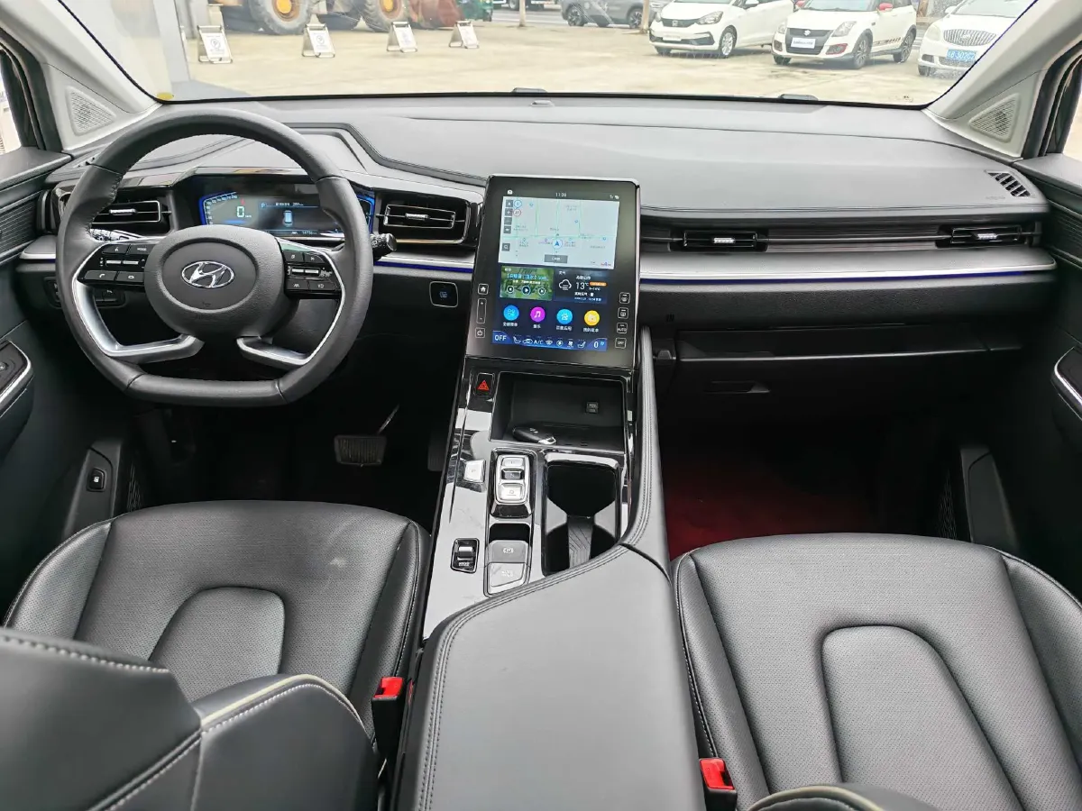 2024 Hyundai Custo 1.5T 170HP L4 8AT,autocango,china used car exporter,china ev exporter,chinese used car exporter,chinese used ev exporter