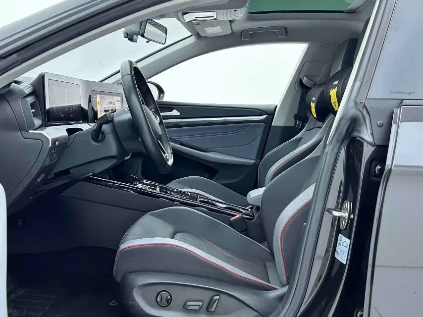 2022 Volkswagen Lavida 1.4T 150HP L4 7DCT,autocango,china used car exporter,china ev exporter,chinese used car exporter,chinese used ev exporter