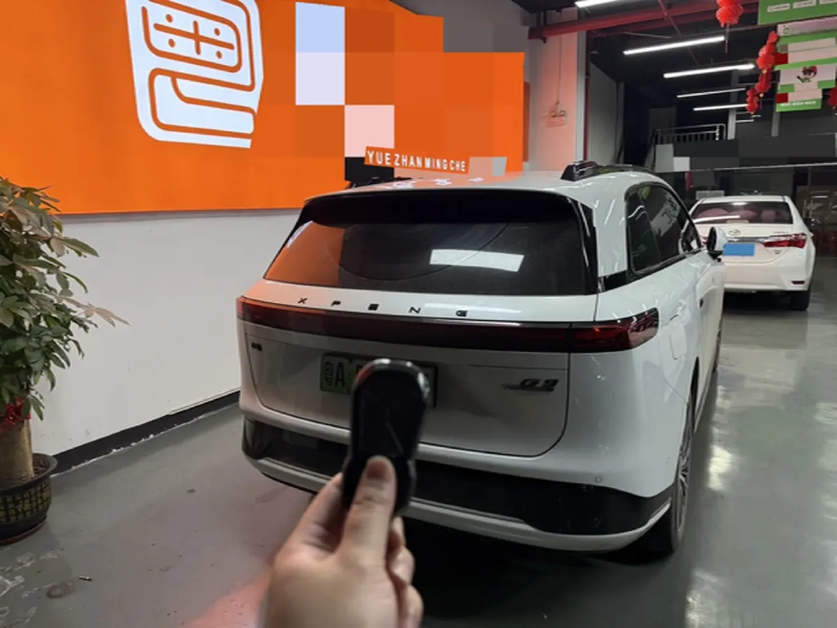 2024 Xpeng G9 BEV 78.2KWH,autocango,china used car exporter,china ev exporter,chinese used car exporter,chinese used ev exporter