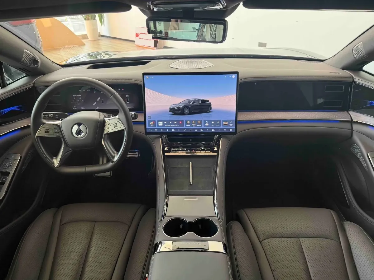 2024 Denza DenzaZ9 2.0T 207HP L4 E-CVT PHEV 38.5KWH,autocango,china used car exporter,china ev exporter,chinese used car exporter,chinese used ev exporter