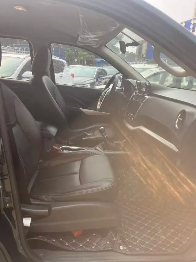 2019 Dongfeng RuiQi 6 2.5T 140HP L4 5MT,autocango,china used car exporter,china ev exporter,chinese used car exporter,chinese used ev exporter