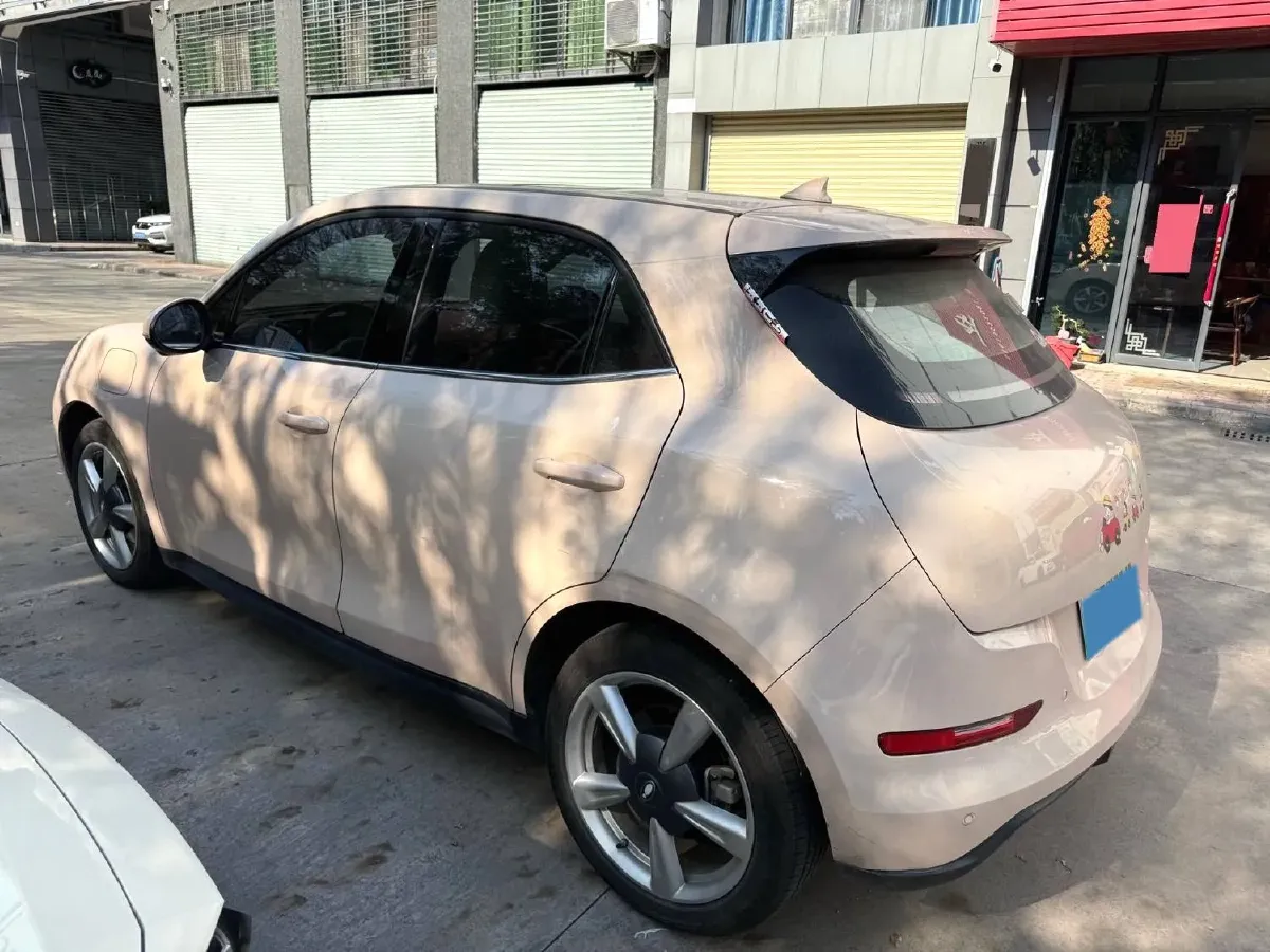 2022 ChangAn Oshan X7 Plus 1.5T 188HP L4 7DCT,autocango,china used car exporter,china ev exporter,chinese used car exporter,chinese used ev exporter