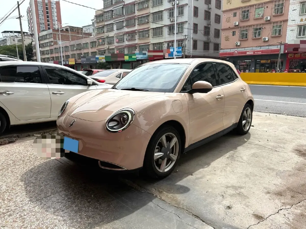 2022 ChangAn Oshan X7 Plus 1.5T 188HP L4 7DCT,autocango,china used car exporter,china ev exporter,chinese used car exporter,chinese used ev exporter