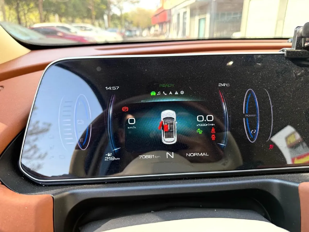 2022 ChangAn Oshan X7 Plus 1.5T 188HP L4 7DCT,autocango,china used car exporter,china ev exporter,chinese used car exporter,chinese used ev exporter