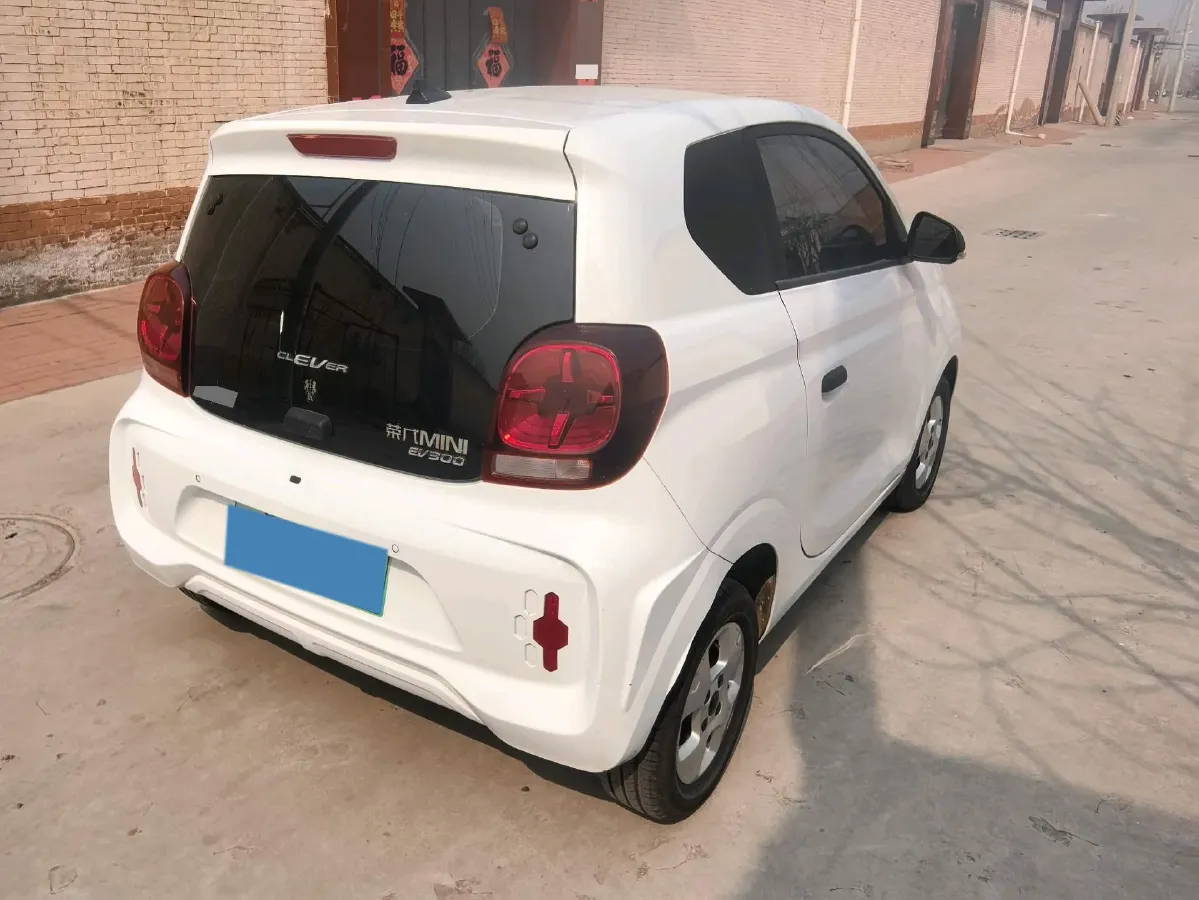 2020 Roewe Clever BEV 27KWH,autocango,china used car exporter,china ev exporter,chinese used car exporter,chinese used ev exporter