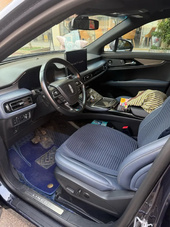 2022 Lincoln Nautilus 2.7T 322HP V6 8AT,autocango,china used car exporter,china ev exporter,chinese used car exporter,chinese used ev exporter