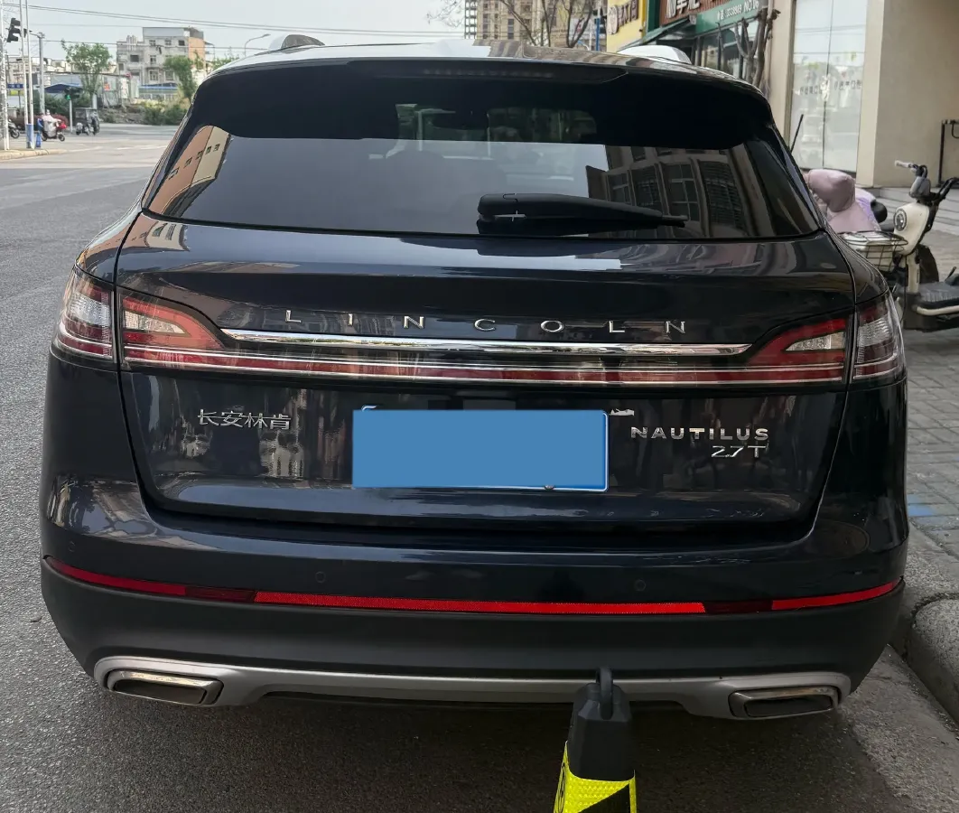 2022 Lincoln Nautilus 2.7T 322HP V6 8AT,autocango,china used car exporter,china ev exporter,chinese used car exporter,chinese used ev exporter