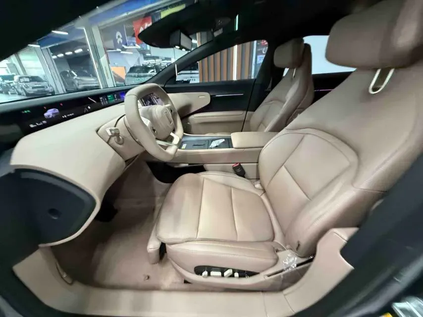 2026 Avatr 12 BEV,autocango,china used car exporter,china ev exporter,chinese used car exporter,chinese used ev exporter