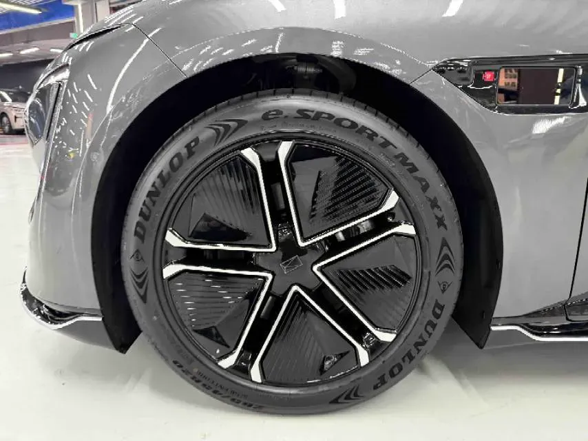 2026 Avatr 12 BEV,autocango,china used car exporter,china ev exporter,chinese used car exporter,chinese used ev exporter