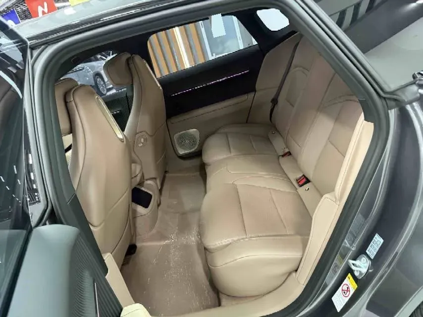 2026 Avatr 12 BEV,autocango,china used car exporter,china ev exporter,chinese used car exporter,chinese used ev exporter