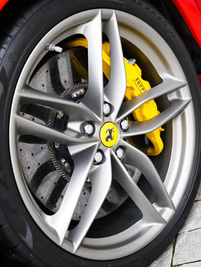 2015 Ferrari 488 3.9T 670HP V8 7DCT,autocango,china used car exporter,china ev exporter,chinese used car exporter,chinese used ev exporter