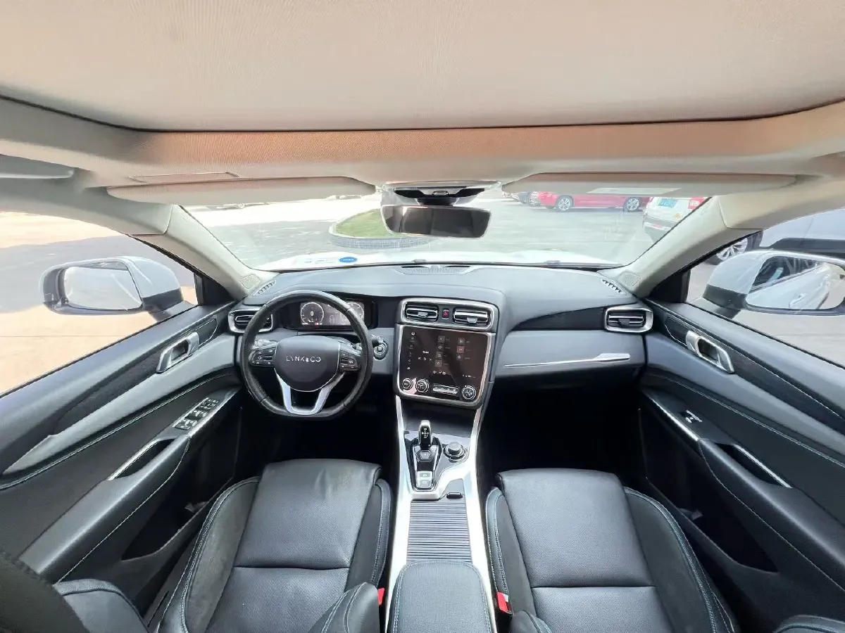 2019 LYNK&CO 01 EM-P 1.5T 180HP L3 7DCT PHEV 9.4KWH,autocango,china used car exporter,china ev exporter,chinese used car exporter,chinese used ev exporter