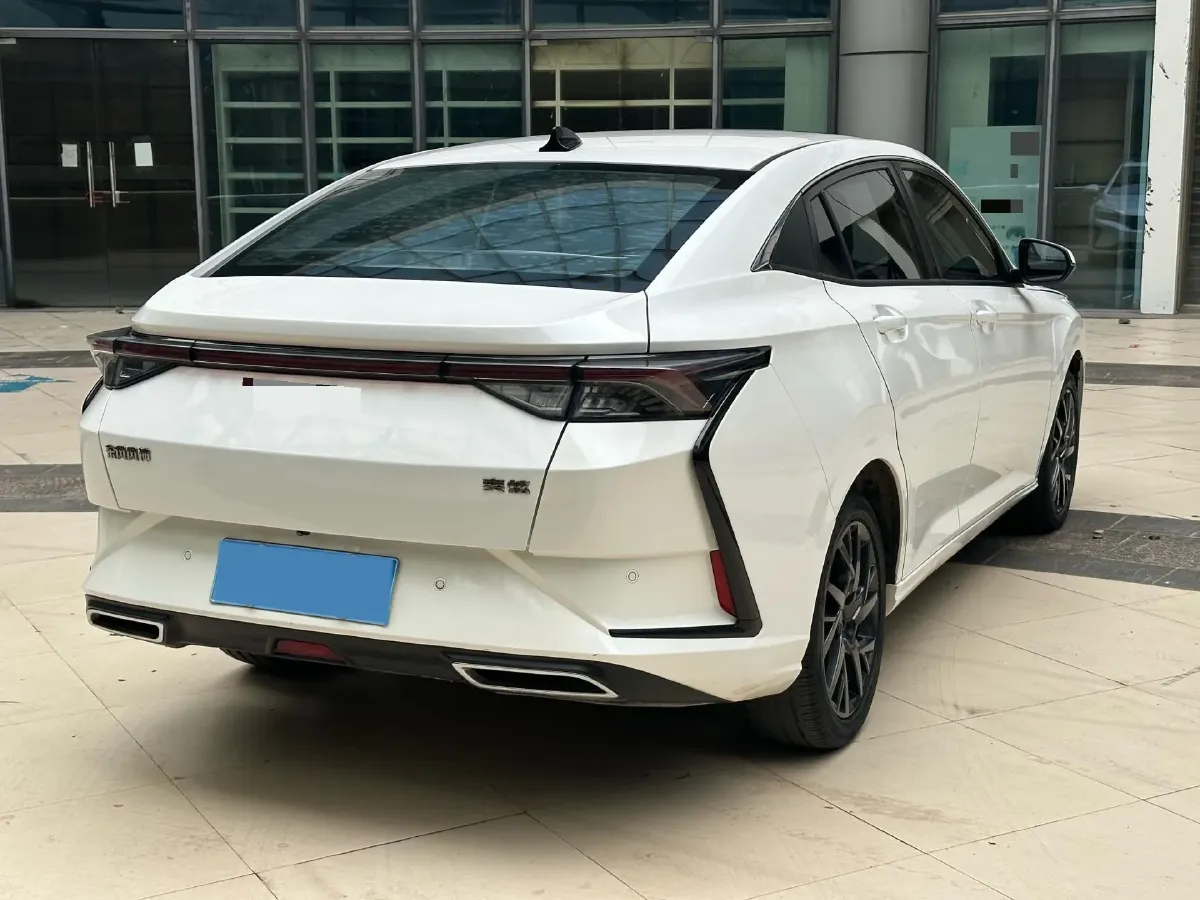 2020 DongFeng Aeolus YiXuan 1.5T 150HP L4 6DCT,autocango,china used car exporter,china ev exporter,chinese used car exporter,chinese used ev exporter