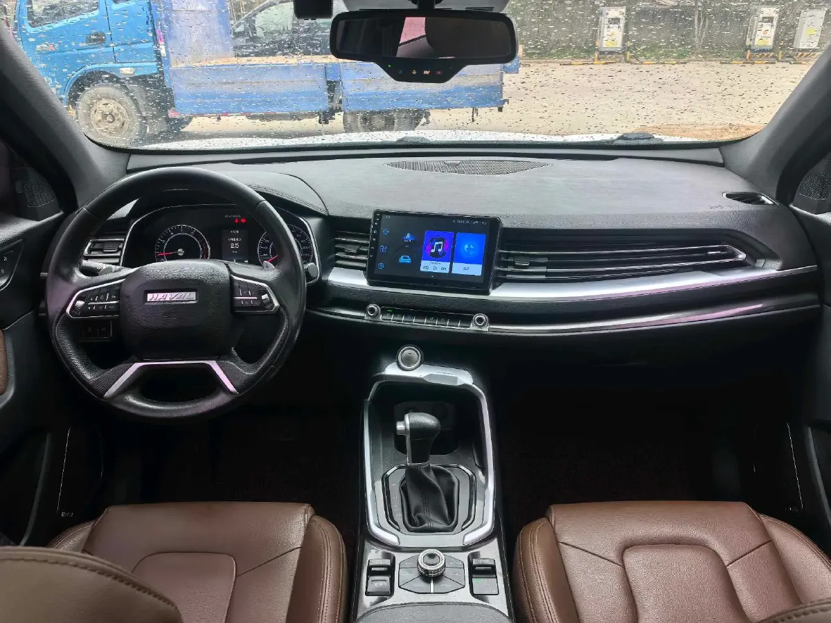 2017 Haval H6 1.5T 169HP L4 7DCT,autocango,china used car exporter,china ev exporter,chinese used car exporter,chinese used ev exporter