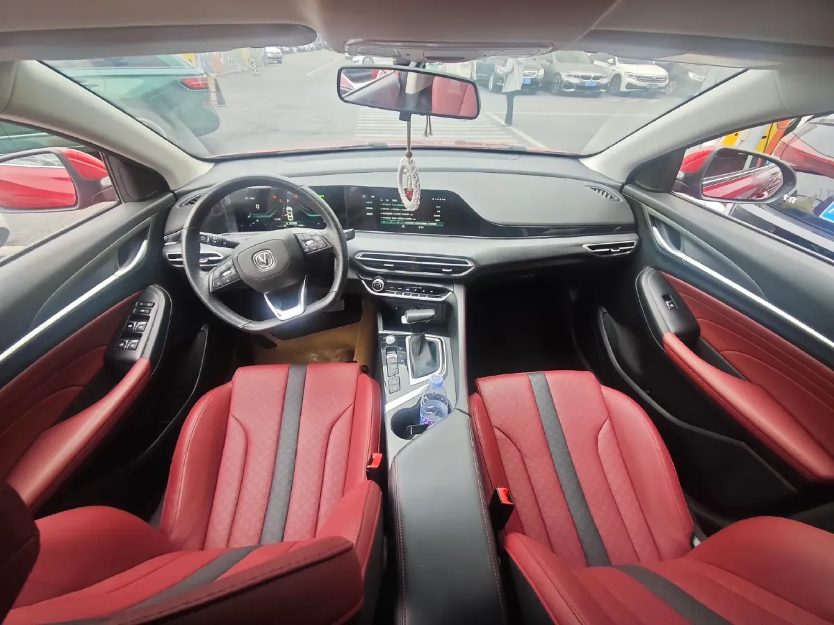 2021 ChangAn Eado 1.4T 160HP L4 7DCT,autocango,china used car exporter,china ev exporter,chinese used car exporter,chinese used ev exporter