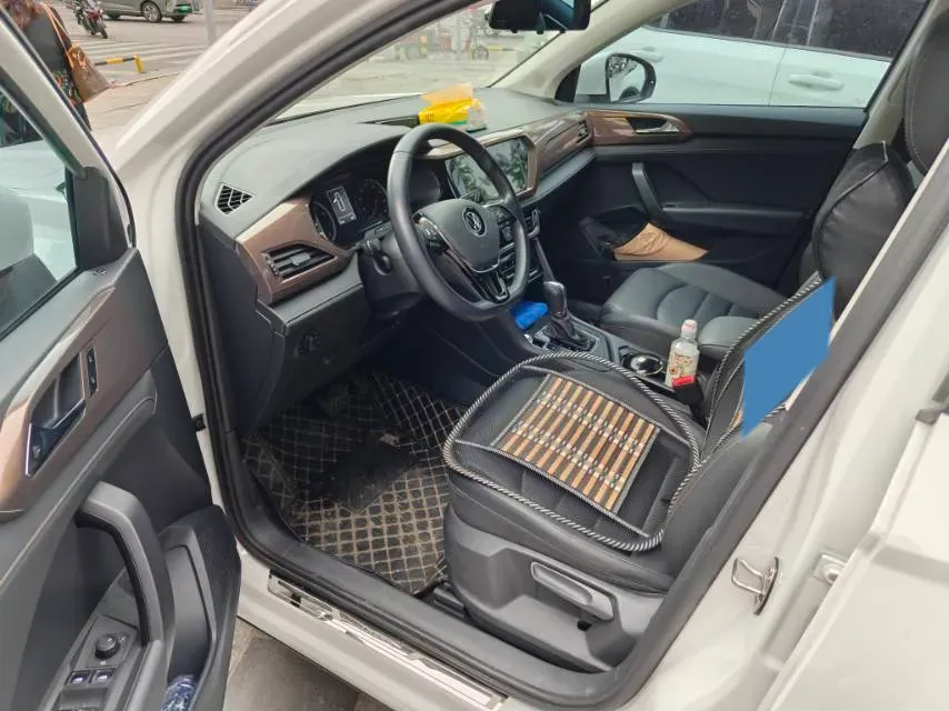 2021 Volkswagen Tharu 1.4T 150HP L4 7DCT,autocango,china used car exporter,china ev exporter,chinese used car exporter,chinese used ev exporter