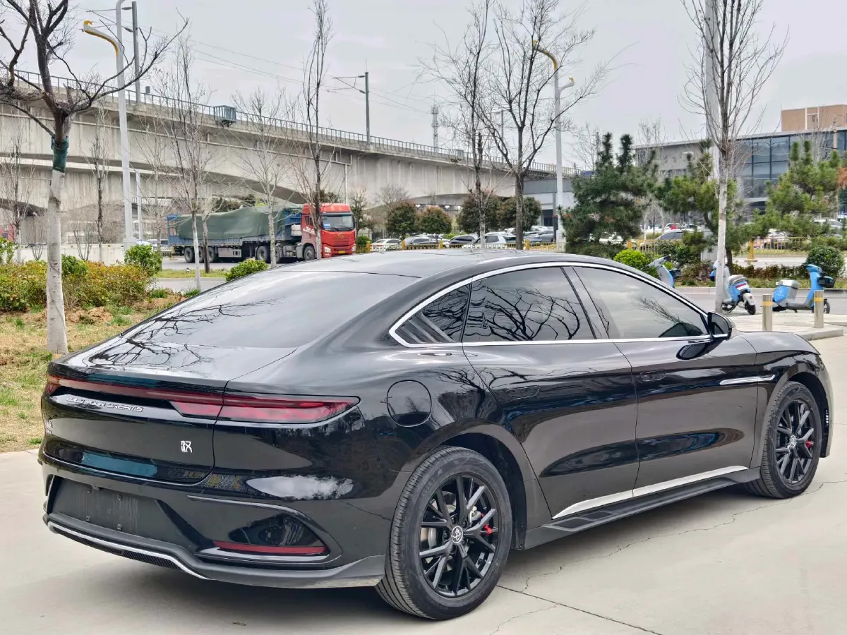 2025 BYD Han 1.5T 156HP L4 E-CVT PHEV,autocango,china used car exporter,china ev exporter,chinese used car exporter,chinese used ev exporter