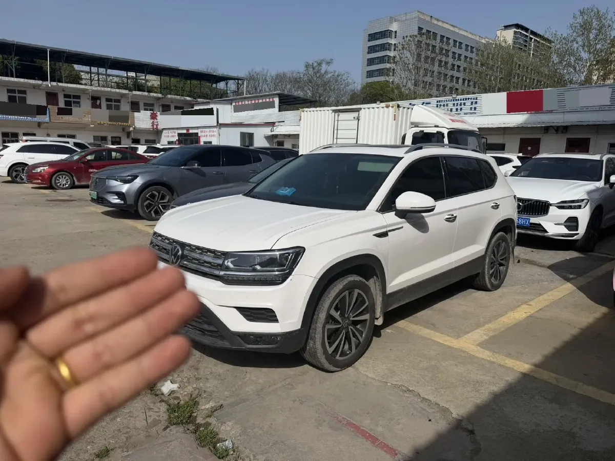 2021 Volkswagen Tharu 1.4T 150HP L4 7DCT,autocango,china used car exporter,china ev exporter,chinese used car exporter,chinese used ev exporter