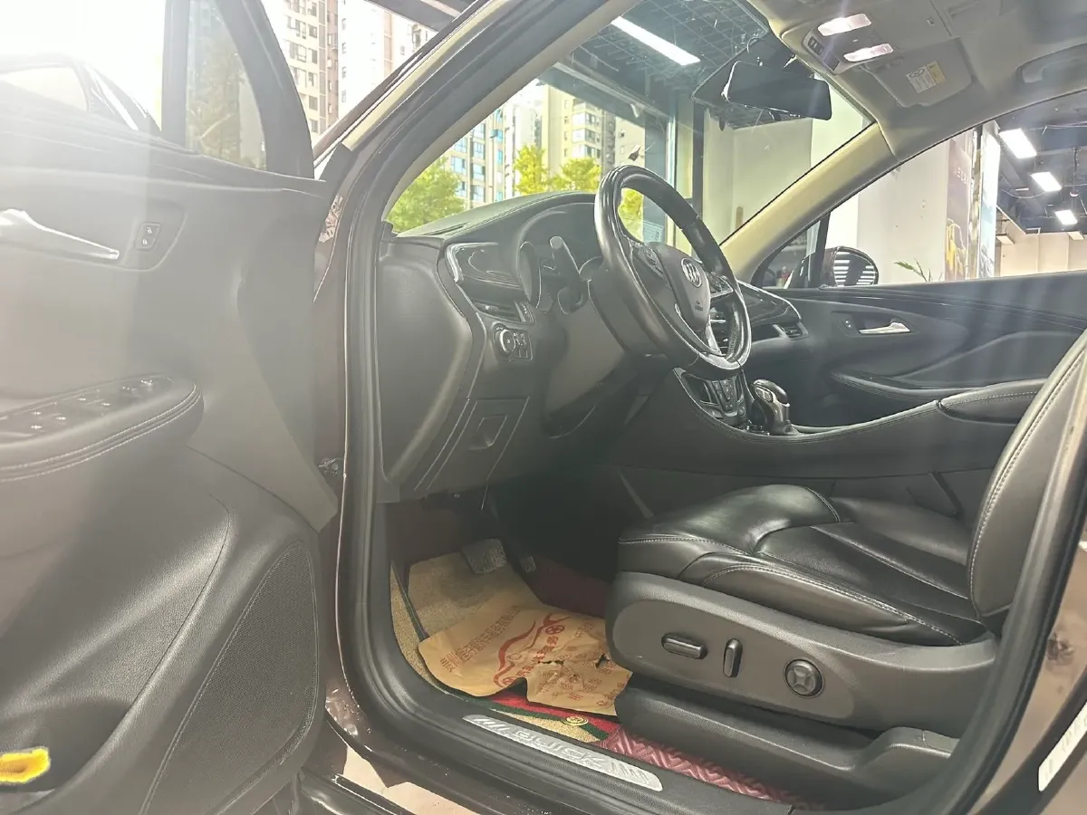 2020 Buick EnvisionPlus 1.5T 169HP L4 7DCT,autocango,china used car exporter,china ev exporter,chinese used car exporter,chinese used ev exporter