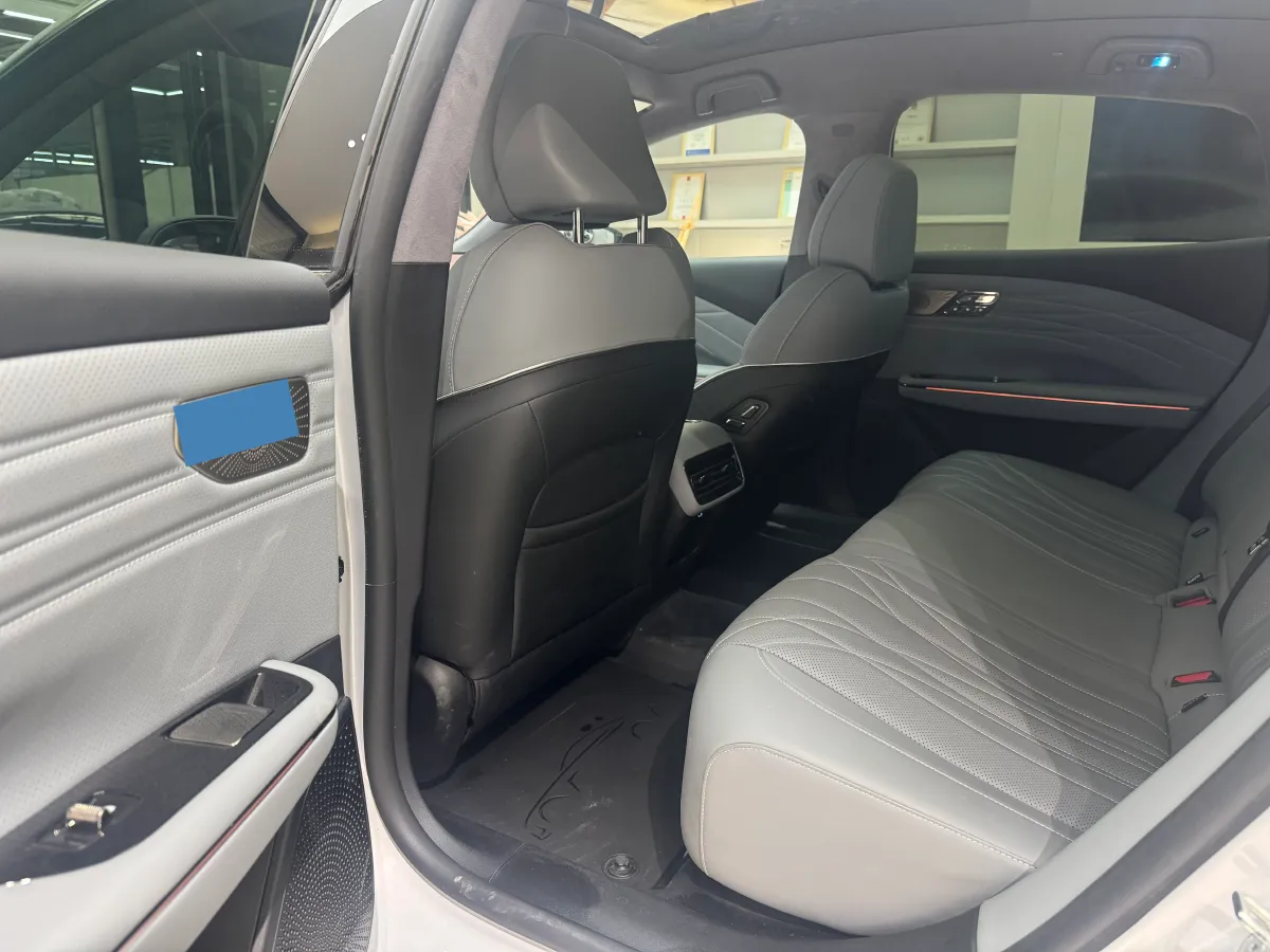 2025 MAXUS InterstellarX 2.5T 224HP L4 8AT,autocango,china used car exporter,china ev exporter,chinese used car exporter,chinese used ev exporter