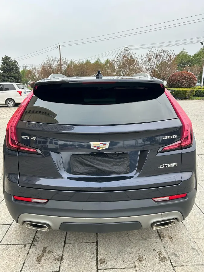 2020 Cadillac XT4 2.0T 237HP L4 9AT,autocango,china used car exporter,china ev exporter,chinese used car exporter,chinese used ev exporter