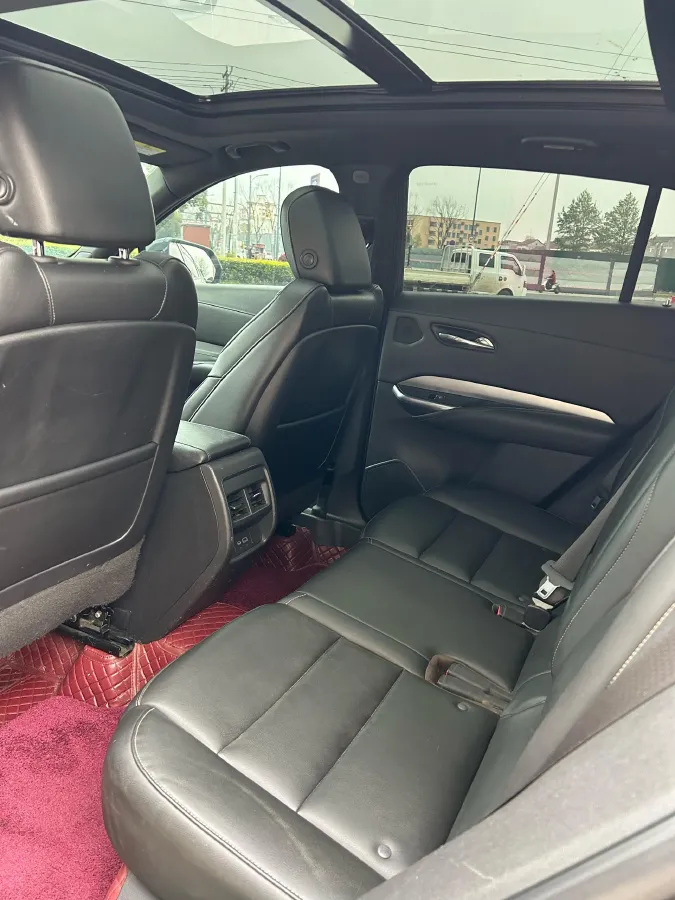 2020 Cadillac XT4 2.0T 237HP L4 9AT,autocango,china used car exporter,china ev exporter,chinese used car exporter,chinese used ev exporter