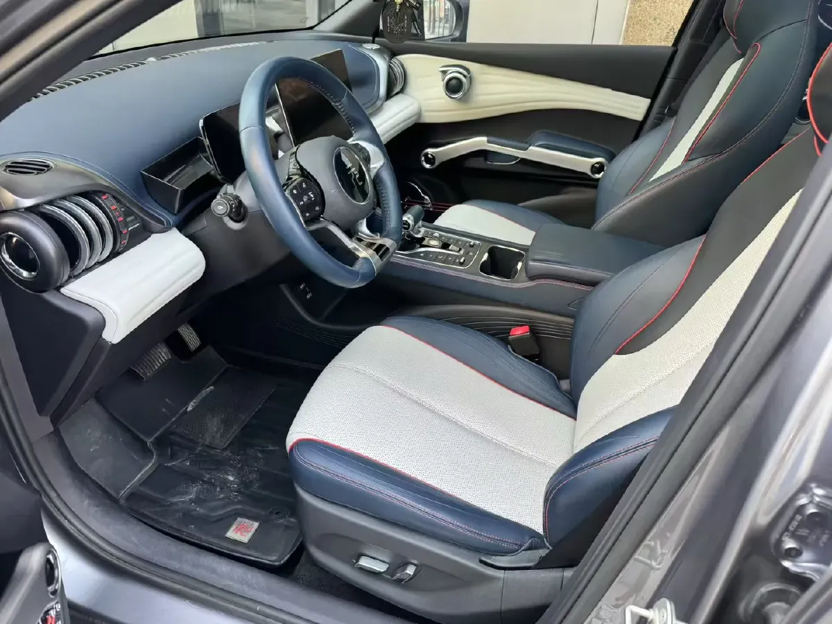 2022 Foton Grand General G7 2.0T 238HP L4 8AT,autocango,china used car exporter,china ev exporter,chinese used car exporter,chinese used ev exporter